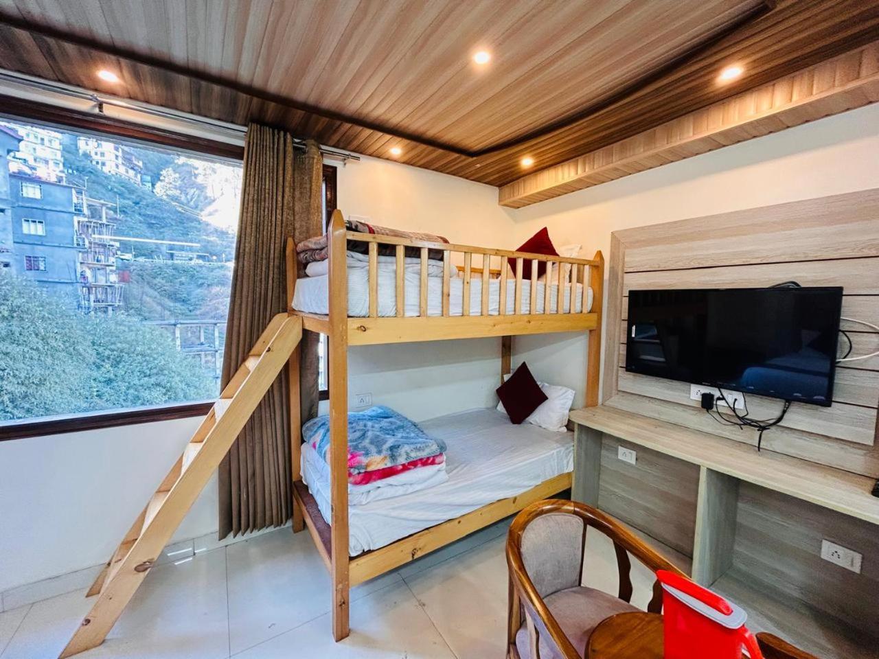 Yog Maya Regency B&B Šimla Exteriér fotografie