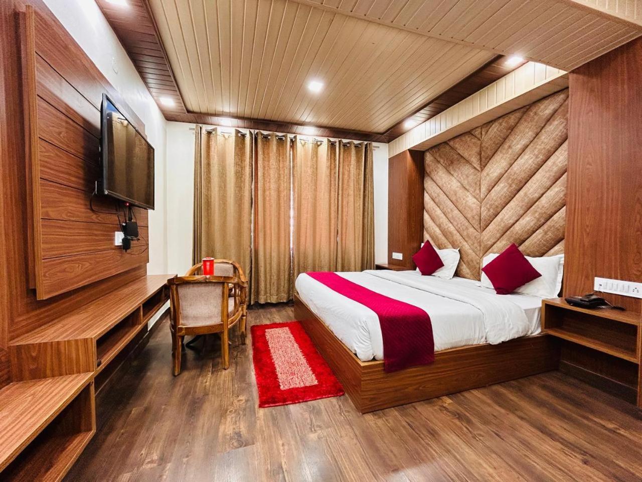 Yog Maya Regency B&B Šimla Exteriér fotografie
