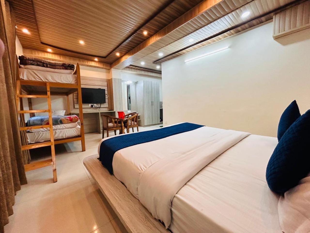 Yog Maya Regency B&B Šimla Exteriér fotografie