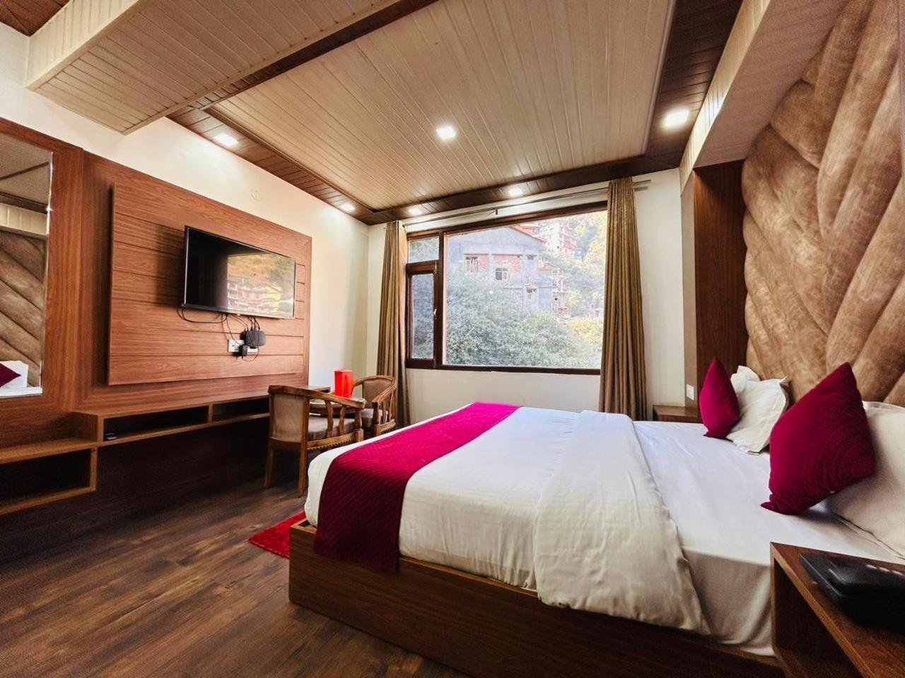 Yog Maya Regency B&B Šimla Exteriér fotografie